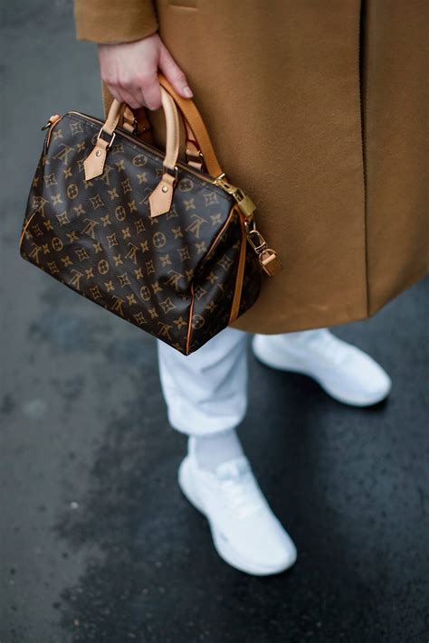 louis vuitton bag popular|most popular lv bag 2022.